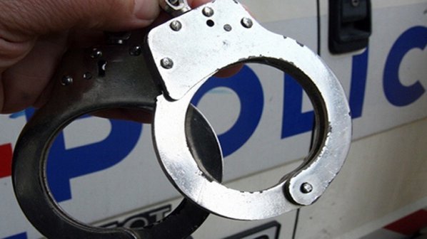 Сгащиха крадци на климатици Сгащиха крадци на климатици